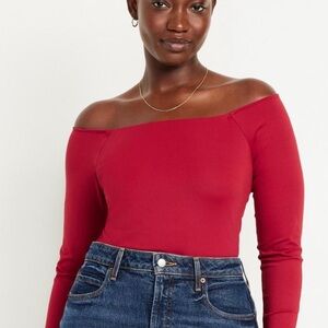 Old Navy Red Fitted Off Shoulder Long Sleeve ♥️